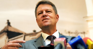 Stire din Politică-Administrație : "Nu vizez funcția de premier sau de președinte"