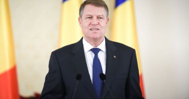 Iohannis sesizează CCR pe statutul funcționarului public parlamentar