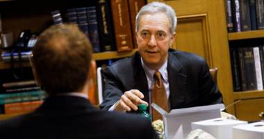Stire din Politică-Administrație : Ambasador american în România / Hans G. Klemm confirmat de senatul SUA