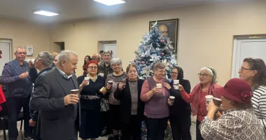 Stire din Politică-Administrație : Cuplurile cu 50 de ani de căsnicie, onorate de administrația locală din Mihail Kogălniceanu