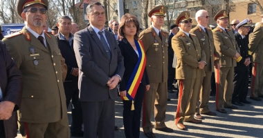 Stire din Politică-Administrație : Administrația locală din Mihail Kogălniceanu i-a cinstit pe eroii Regimentului 36 "Vasile Lupu"