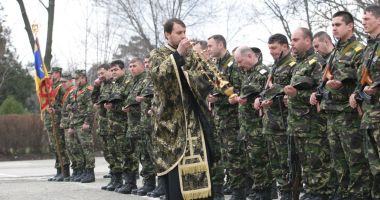 Imagini de colecție! Militari români, misiune specială în Kosovo, 2005 - 3