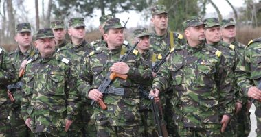 Imagini de colecție! Militari români, misiune specială în Kosovo, 2005 - 5