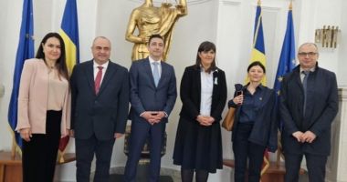 Stire din Actualitate : Noul procuror general s-a întâlnit cu șefa EPPO, Laura Codruța Kovesi