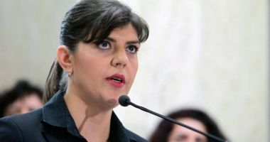 Stire din Politică-Administrație : Laura Codruța Kovesi a votat: "Pentru justiție și pentru cinste"