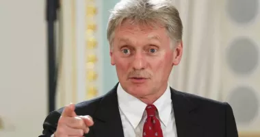 Stire din Actualitate : Kremlinul relativizează impactul reintroducerii de sancțiuni americane asupra petrolului