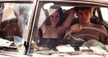 Stire din Monden : Fanii Twilight o vor lua razna. Kristen Stewart, NUD într-un film!
