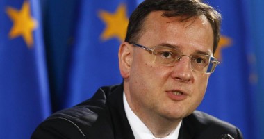 Stire din Actualitate : În ce belele a intrat fostul premier ceh Petr Necas