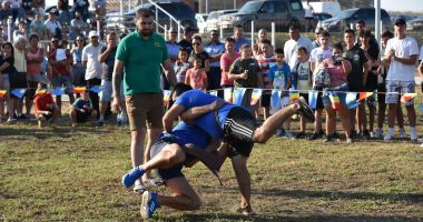 Concurs de lupte tradiționale tătărești, la Constanța