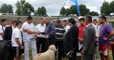 "Trofeul Mării Negre" la lupte tătărești i-a revenit lui Denis Gelil - 2
