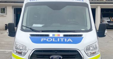 VIDEO. Ce surpriză le-au pregătit polițiștii șoferilor vitezomani și pietonilor indisciplinați - 2