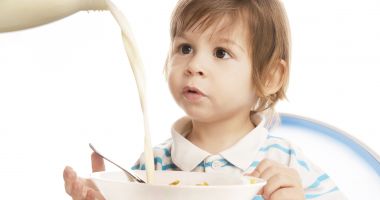 Lactatele degresate, recomandate de pediatru pentru cei mici
