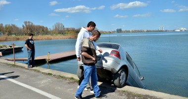 Mașină căzută în lacul Tăbăcărie - 2