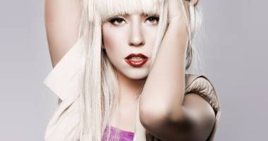 Stire din Monden : Lady Gaga, videoclip cu imagini șocante