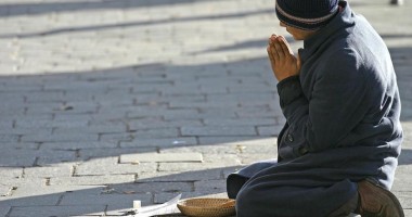 Stire din Eveniment : La închisoare, după ce a obligat un bărbat să cerșească