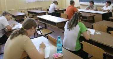 "Amicii isteți" se întrec în acest week-end
