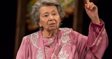 Stire din Cultură-Educație : Ileana Ploscaru, sărbătorita zilei. 86 de ani de viață, 66 de ani pe scenă