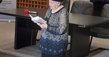 Stire din Cultură-Educație : Scriitoarea Güner Akmolla lansează o nouă carte la biblioteca județeană