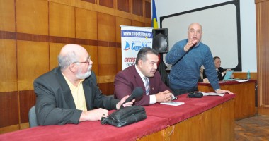 Cei mai prolifici "afaceriști"  sunt la "Prăvălia cu umor" - 4