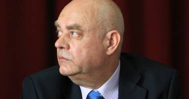 Galerie foto. Cu ironie și amar, despre "Țara în care nu mai e nimic de furat" - 8
