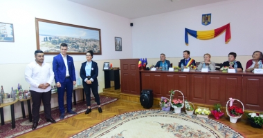 Zilele Orașului Hârșova au debutat cu o nouă lansare de carte, marca prof. Volumia Sîngeorzan - 2