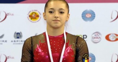 Stire din Sport : Campionatele Europene de la Moscova/ Larisa Iordache, medalie de ARGINT la individual-compus