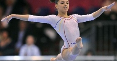 Gimnasta Larisa Iordache, la cea de-a doua etapă din cadrul Cupei Mondiale