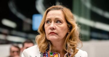 Stire din Politică-Administrație : Elena Lasconi: „Nicuşor Dan este un tip foarte încăpăţânat”