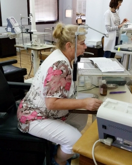 Stire din Sănătate : Tratamentul cu laser intravenos are rezultate excelente
