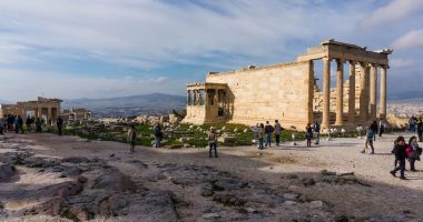 Vara e pe sfârșite, dar toamna abia începe! Profită de oferte și rezervă un last minute în Grecia - 2
