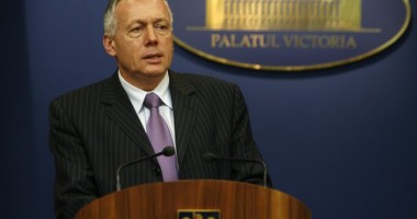 Stire din Social : Borbely: Autoritățile sunt pregătite în caz de inundații, totul depinde de ritmul de topire a zăpezii
