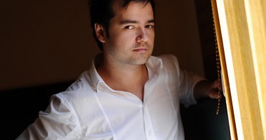 Stire din Monden : Laurențiu Duță, după acuzațiile de plagiat: "Mă las de meserie!"