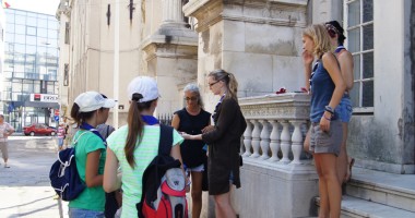La vânătoare de comori culturale în peninsulă - 2
