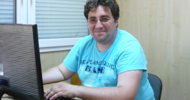 Stire din Cultură-Educație : Eden Mamut și Claudiu Fercu, prezenți la work-shop-ul de la Glasgow