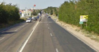 Tras pe dreapta pentru că circula cu aproape 100 km/h prin Lazu