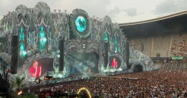 Stire din Cultură-Educație : Informații despre sistemul de plată, check-in și acces la Festivalul UNTOLD 2023