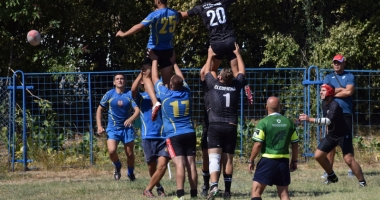 Stire din Sport : Le-au ascuns mingea! CS Cleopatra a spulberat pe Dinamo