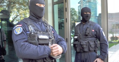 Stire din Eveniment : Lectorul de la UMC nu scapă de controlul judiciar