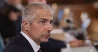 Stire din Eveniment : După crima din Timiș, Ministerul Justiției analizează scăderea vârstei de răspundere penală