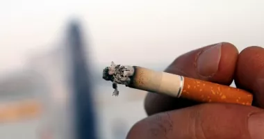 Stire din Actualitate : Țara care interzice fumatul pe viață pentru o întreagă generație