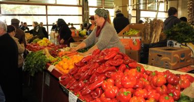 Legumele și fructele din producția autohtonă nu prezintă riscuri pentru consumatori