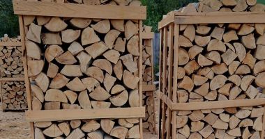 Stire din Economie : Încălzirea pe lemne devine tot mai scumpă. Prețurile au explodat