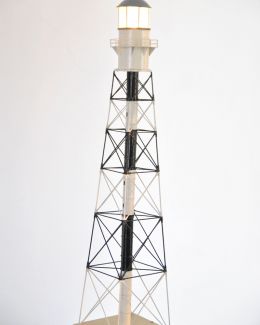 Lentila farului de la Tuzla, expusă  la Muzeul Marinei - 2