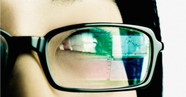 Stire din Sănătate : Lentile  care previn oboseala oculară