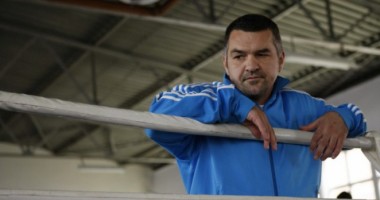 Stire din Diverse : Leonard Doroftei, implicat într-un accident auto