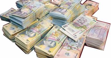Stire din Economie : Leul cedează față de dolar și francul elvețian