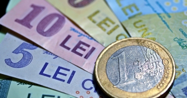Stire din Economie : Leul a reluat atacul împotriva euro și dolarului