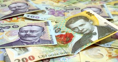 Stire din Economie : Leul o ia pe coajă de la toate valutele