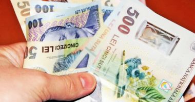 Stire din Economie : Leul pierde la euro și francul elvețian, dar mușcă din dolar
