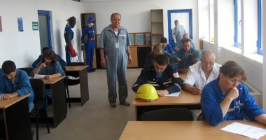 Stire din Economie : Levent Amet a câștigat  Olimpiada sănătății și securității în muncă din SNC